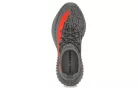 adidas Yeezy Boost 350 V2 Beluga Reflective alacsony szárú sneaker – termékfotó, oldalnézet