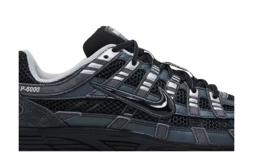 Nike P-6000 Suede Anthracite Metallic Silver férfi alacsony szárú utcai sneaker szürke