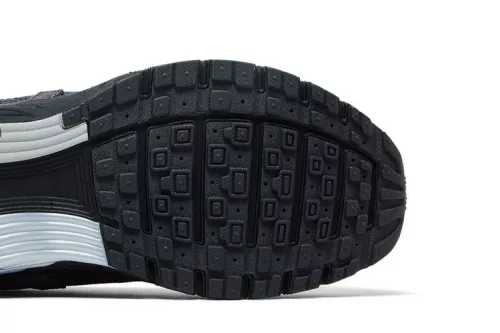 Nike P-6000 Suede Anthracite Metallic Silver férfi alacsony szárú utcai sneaker szürke
