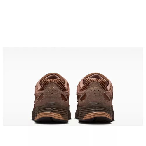 Nike P-6000 Suede Cacao Wow alacsony szárú sneaker – termékfotó, oldalnézet