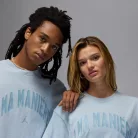 Air Jordan x A Ma Maniére Tee 'Light Armory Blue' – termékfotó, oldalnézet
