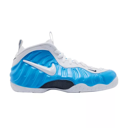 Nike Air Foamposite Pro University Blue (2026) alacsony szárú sneaker – termékfotó, oldalnézet