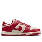 Nike Dunk Low Red Roses (Women's) alacsony szárú sneaker – termékfotó, oldalnézet