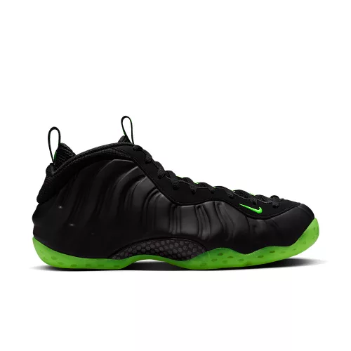 Nike Air Foamposite One Black Volt alacsony szárú sneaker – termékfotó, oldalnézet