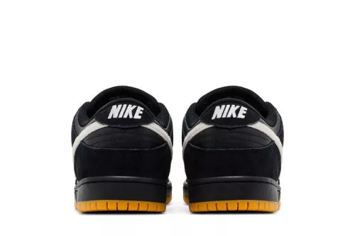 Nike Dunk Low Pro SB Black White Gum férfi alacsony szárú utcai sneaker fekete fehér