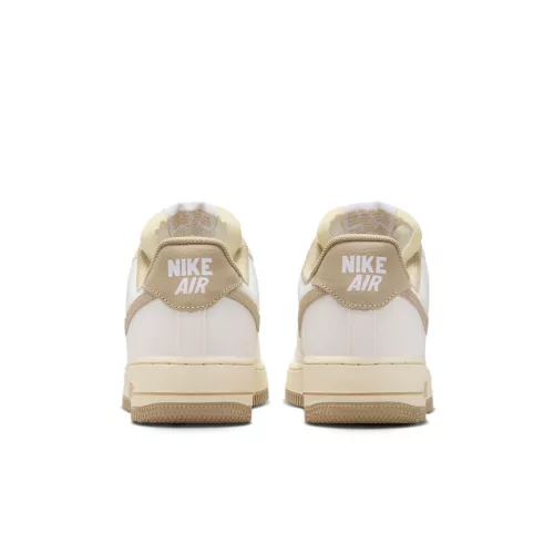 Nike Air Force 1 Low '07 Sail Coconut (Women's) alacsony szárú sneaker – termékfotó, oldalnézet