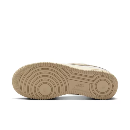 Nike Air Force 1 Low '07 Sail Coconut (Women's) alacsony szárú sneaker – termékfotó, oldalnézet
