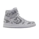 Jordan 1 Retro High OG Swarovski Vast Grey (Women's) magas szárú sneaker – termékfotó, oldalnézet