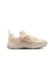 Nike Zoom Vomero 5 Pale Ivory Sand Drift (GS) alacsony szárú sneaker – termékfotó, oldalnézet