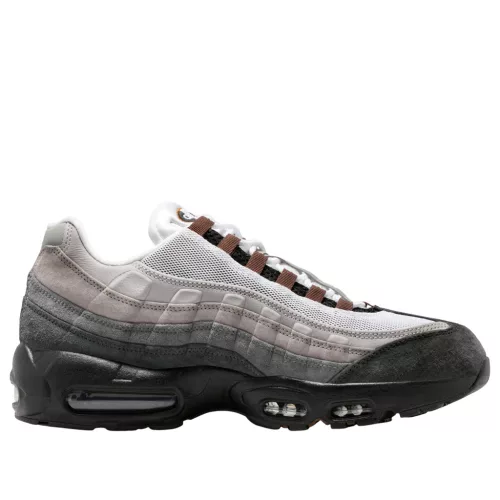 Nike Air Max 95 SB Cacao Wow alacsony szárú sneaker – termékfotó, oldalnézet