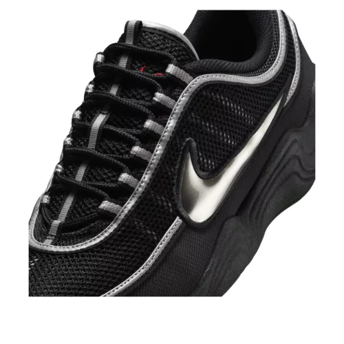Nike Air Zoom Spiridon Black Metallic Silver alacsony szárú sneaker – termékfotó, oldalnézet