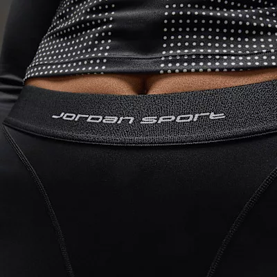 Jordan Sport Leak Protection: Period Women's Shorts Black/White – termékfotó, oldalnézet