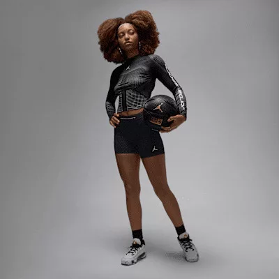 Jordan Sport Leak Protection: Period Women's Shorts Black/White – termékfotó, oldalnézet