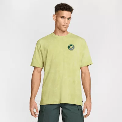 Nike SB Yuto T-shirt Olive Aura – termékfotó, oldalnézet
