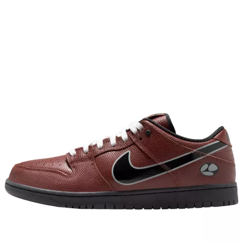 Nike SB Dunk Low Limosine Skateboards alacsony szárú sneaker – termékfotó, oldalnézet