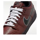 Nike SB Dunk Low Limosine Skateboards alacsony szárú sneaker – termékfotó, oldalnézet
