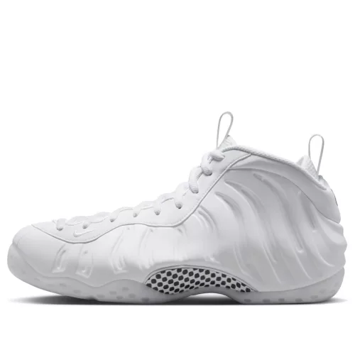 Nike Air Foamposite One Triple White alacsony szárú sneaker – termékfotó, oldalnézet