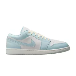 Jordan 1 Low SE Glacier Blue Summit White alacsony szárú sneaker – termékfotó, oldalnézet