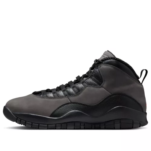 Jordan 10 Retro Shadow (2025) alacsony szárú sneaker – termékfotó, oldalnézet