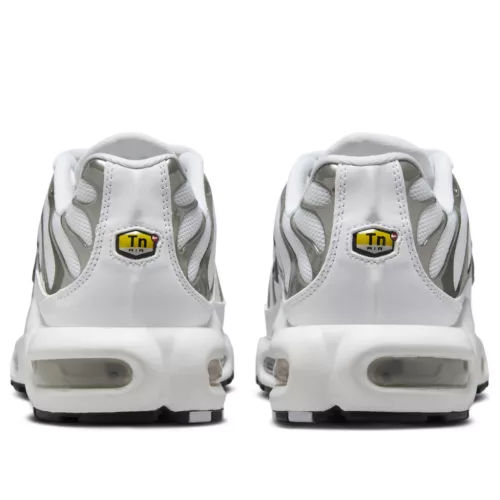 Nike Air Max Plus SE White Metallic Silver (Women's) alacsony szárú sneaker – termékfotó, oldalnézet
