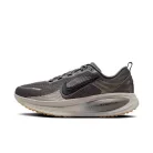 Nike Vomero 18 Medium Ash College Grey férfi alacsony szárú futócipő szürke