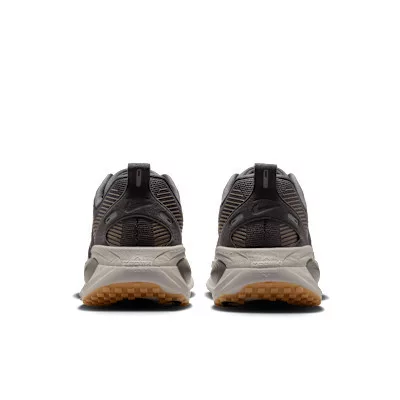 Nike Vomero 18 Medium Ash College Grey férfi alacsony szárú futócipő szürke