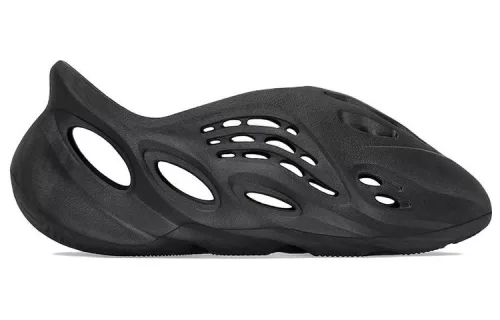 adidas Yeezy Foam RNR Onyx alacsony szárú sneaker – termékfotó, oldalnézet