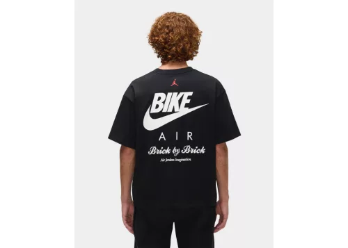 Jordan x Nigel Sylvester Brick Tee Black – termékfotó, oldalnézet