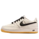 Nike Air Force 1 Low LV8 Soft Pearl Gum Black (GS) alacsony szárú sneaker – termékfotó, oldalnézet