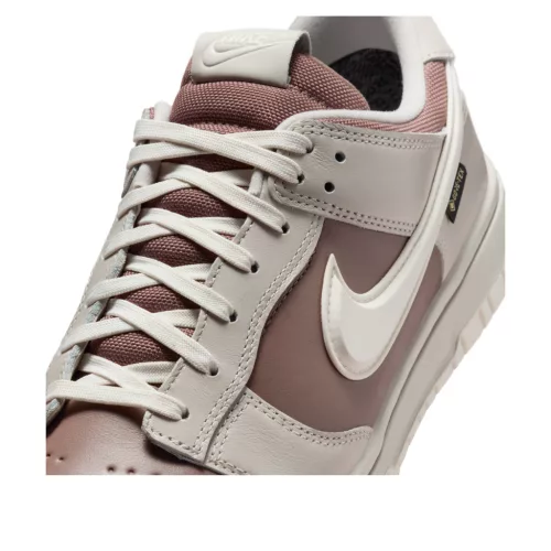 Nike Dunk Low Gore-Tex Light Bone alacsony szárú sneaker – termékfotó, oldalnézet