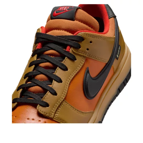 Nike Dunk Low Gore-Tex Wheat Ceramic alacsony szárú sneaker – termékfotó, oldalnézet