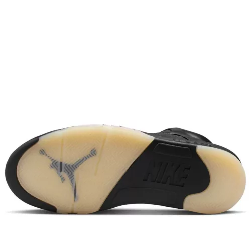 Jordan 5 Retro PSG Paris Saint-Germain Off Noir alacsony szárú sneaker – termékfotó, oldalnézet
