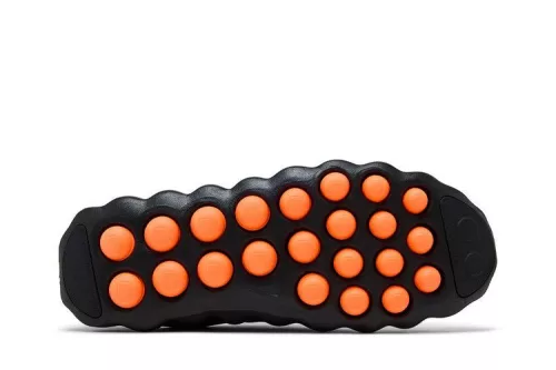 Nike Mind 002 Black Hyper Crimson férfi alacsony szárú utcai sneaker fekete