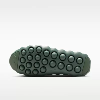 Nike Mind 002 Camo Green alacsony szárú sneaker – termékfotó, oldalnézet