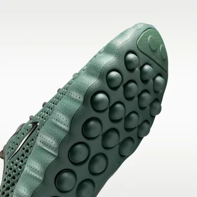 Nike Mind 002 Camo Green alacsony szárú sneaker – termékfotó, oldalnézet