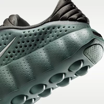 Nike Mind 002 Camo Green alacsony szárú sneaker – termékfotó, oldalnézet