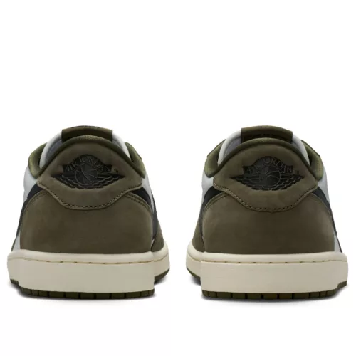 Jordan 1 Retro Low Medium Olive Summit White Sail Black alacsony szárú sneaker – termékfotó, oldalnézet