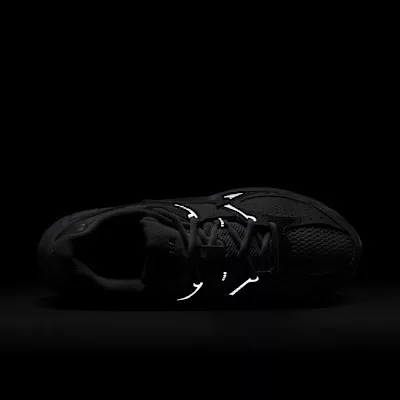 Nike V5 RNR White Black Metallic Silver (Women's) alacsony szárú sneaker – termékfotó, oldalnézet