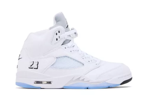 Jordan 5 Retro White Metallic (2026) (GS) gyerek magas szárú kosárlabdacipő fehér