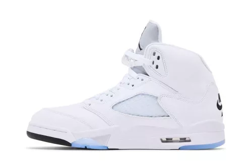 Jordan 5 Retro White Metallic (2026) (GS) gyerek magas szárú kosárlabdacipő fehér
