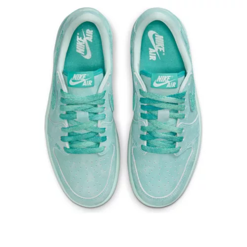 Jordan 1 Retro Low OG Washed Teal (Women's) alacsony szárú sneaker – termékfotó, oldalnézet