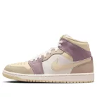 Jordan 1 Mid Light Orewood Brown Taupe Grey (Women's) közepes szárú sneaker – termékfotó, oldalnézet