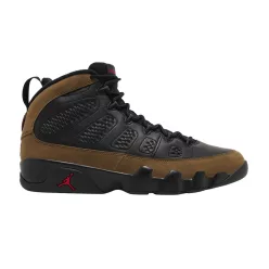 Jordan 9 Retro Olive (2024) magas szárú sneaker – termékfotó, oldalnézet