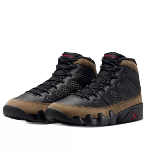 Jordan 9 Retro Olive (2024) magas szárú sneaker – termékfotó, oldalnézet