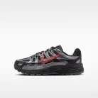 Nike P-6000 Anthracite Picante Red Metallic Cool Grey (GS) alacsony szárú sneaker – termékfotó, oldalnézet