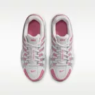 Nike P-6000 Off White Peony (GS) alacsony szárú sneaker – termékfotó, oldalnézet