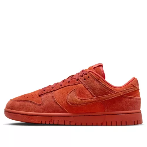 Nike Dunk Low SE Valley Of Fire (Women's) alacsony szárú sneaker – termékfotó, oldalnézet