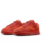 Nike Dunk Low SE Valley Of Fire (Women's) alacsony szárú sneaker – termékfotó, oldalnézet