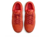 Nike Dunk Low SE Valley Of Fire (Women's) alacsony szárú sneaker – termékfotó, oldalnézet
