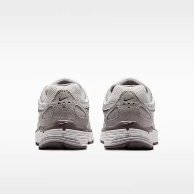 Nike P-6000 Phantom Mink Brown (Women's) alacsony szárú sneaker – termékfotó, oldalnézet